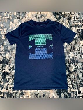 Lot of 3 Youth Under Armour Heatgear Tees with Logo Youth Large